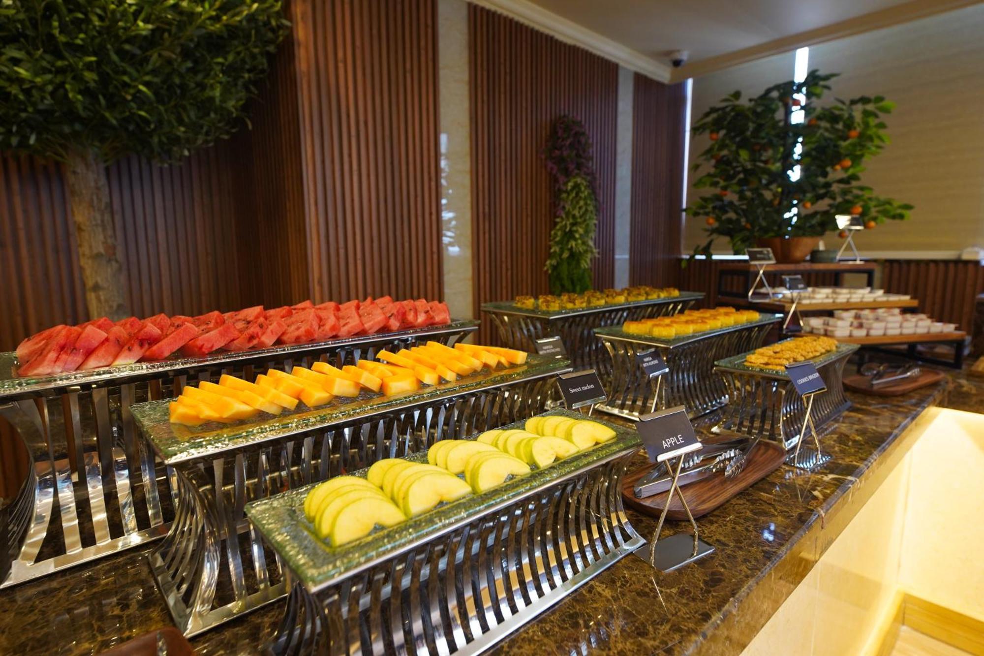 Grand Villaggio Hotel Abu Dhabi Exterior foto