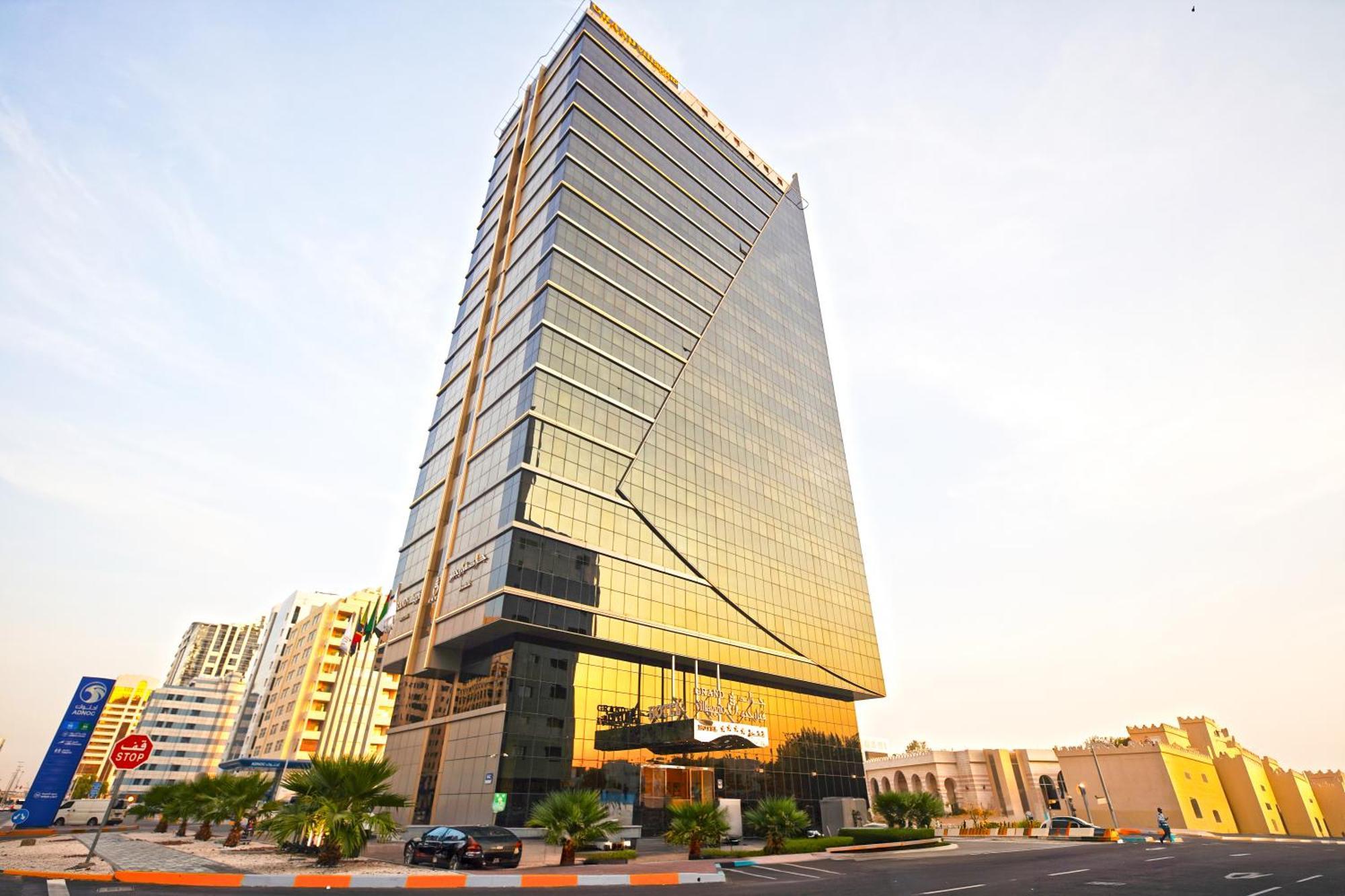 Grand Villaggio Hotel Abu Dhabi Exterior foto